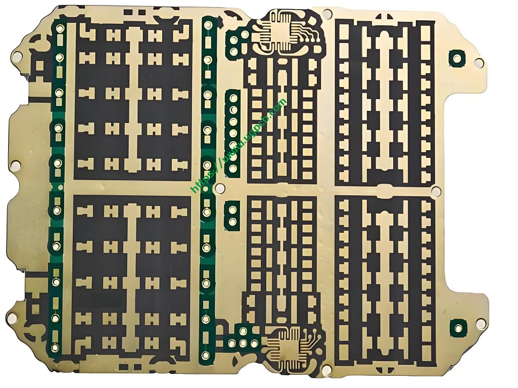 Rogers RO4350B + FR4 Mixed Delectrics PCB